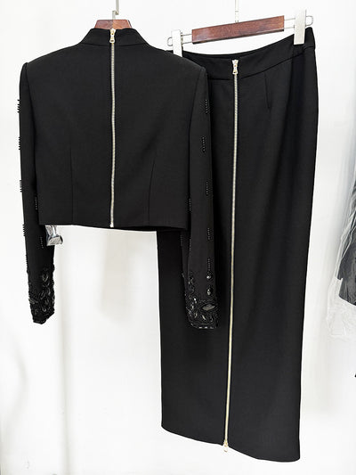 Conjunto Elegante con Top Corto y Falda Larga - Detalles de Diamantes y Abalorios - Image 17