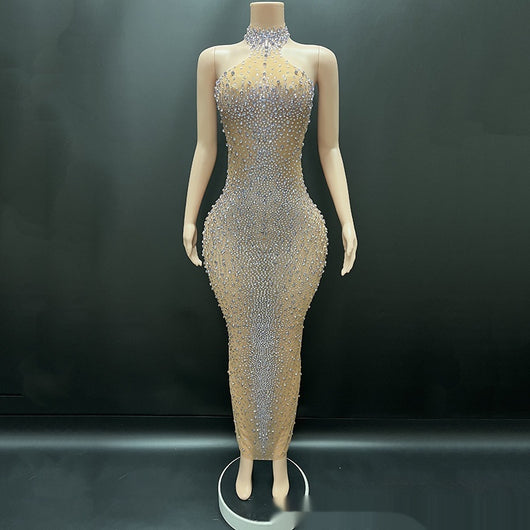 Vestido de Gala Plateado con Cristales Brillantes para Eventos Especiales - Image 13