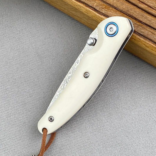 Cuchillo Plegable Portátil de Acero Damasco para Aventuras al Aire Libre - Image 9