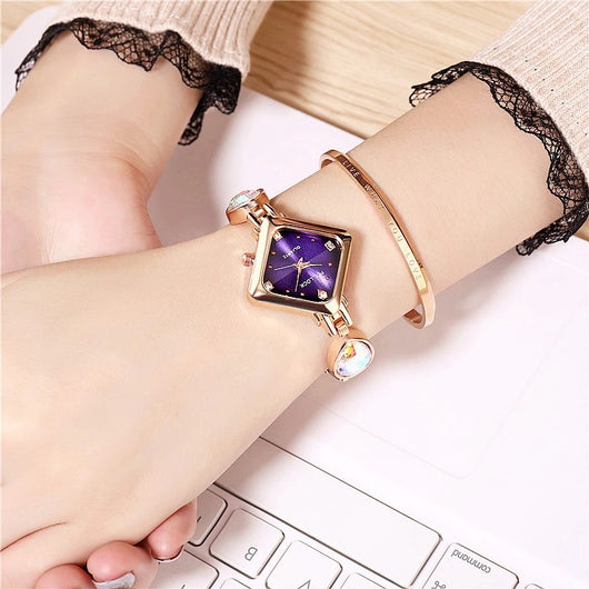 Reloj de Cuarzo de Lujo con Diamantes Incrustados - Image 6