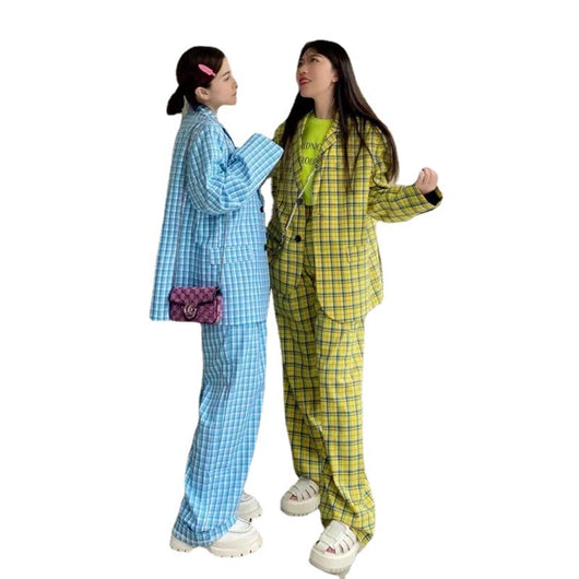 Traje Ejecutivo Mujer Cuadros Amarillo y Azul con Hombreras - Image 9