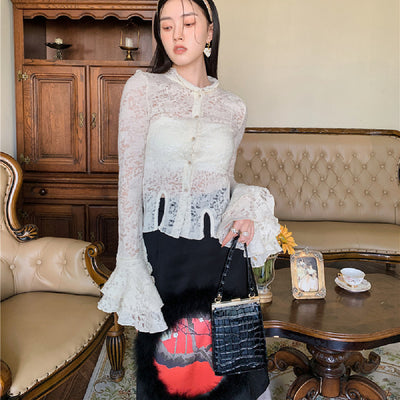 Blusa de Encaje con Patchwork y Mangas Volantes