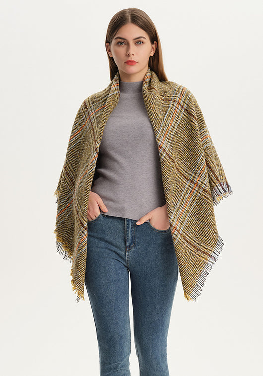 Chal Triangular Escocés para Otoño e Invierno - Amplio y Versátil - Image 82
