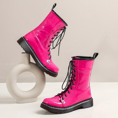 Botas Martin Estudiante de Comercio Exterior - Diseño Clásico - Image 3