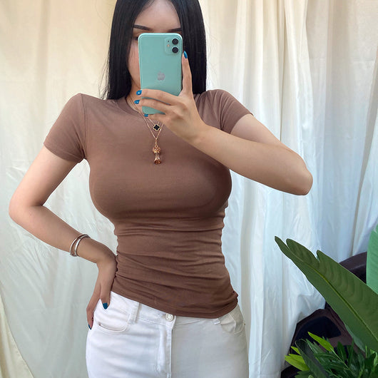 Blusa Básica Occidental de Manga Corta