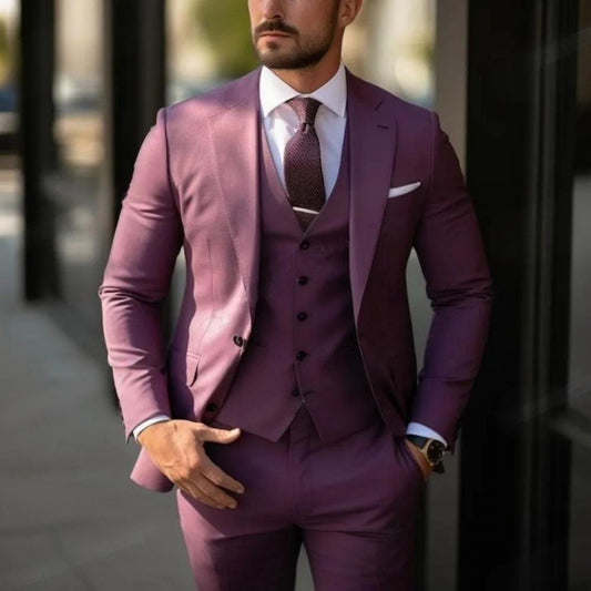 Traje Ejecutivo de Tres Piezas Elegante en Color Sólido