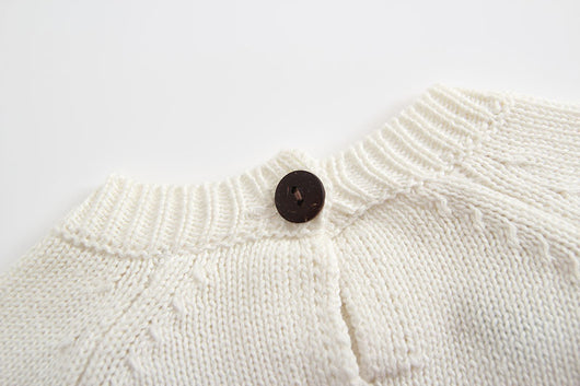 Enterizo de una pieza para bebé niña con bordado triangular - Image 11