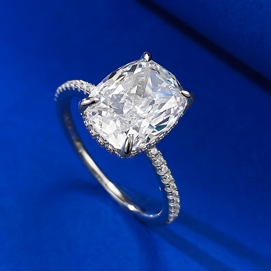 Anillo de Diamante Cuadrado Blanco en Plata 925 con Cuatro Garras - Image 9