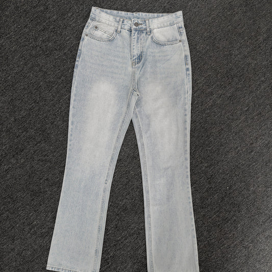 Jeans Boot Holgados Desgastados y Lavados