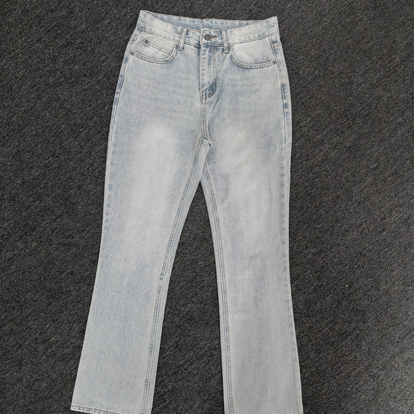 Jeans Boot Holgados Desgastados y Lavados