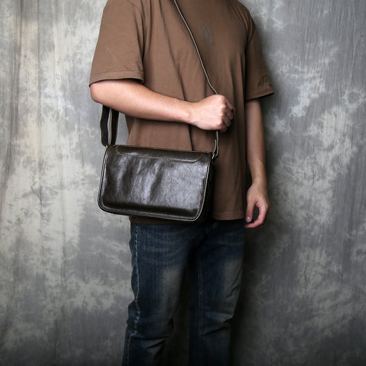 Bolsa Bandolera de Cuero Genuino para Hombre Hecha a Mano - Image 12