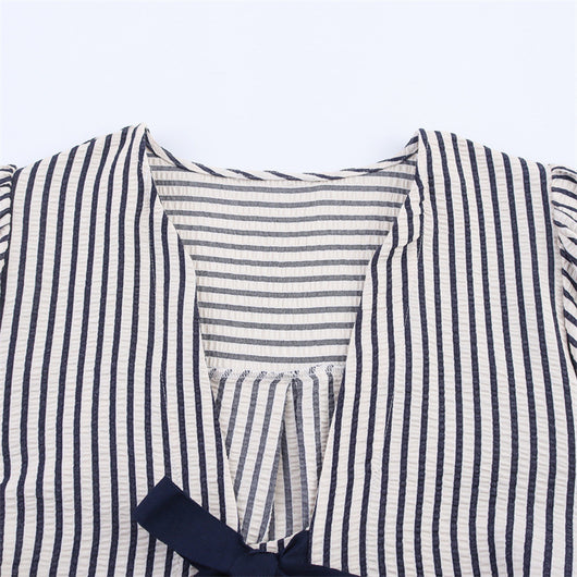 Blusa Rayada con Moño - Manga Corta Versátil para Verano - Image 19