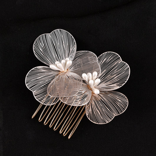 Peineta Nupcial de Flores Doradas - Accesorio de Ensueño para Novia - Image 8