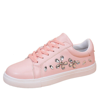Tenis Blancos Coreanos con Bordado Casual y Suela Plana - Image 11