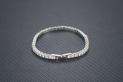 Reloj Pulsera Unisex Acero Inoxidable con Diamantes Incrustados - Image 12