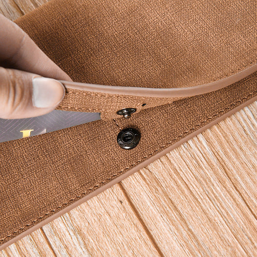 Billetera Delgada para Hombre con Botón - Diseño Minimalista Moderno - Image 7