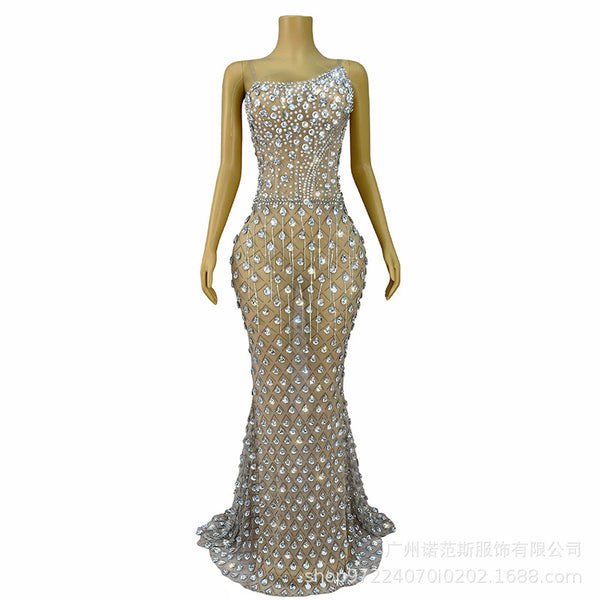 Vestido Asimétrico Diamante con Diseño Vanguardista - Image 9