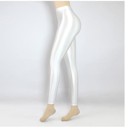 Leggins Deportivos Cortos Cintura Alta Elástica para Yoga y Ejercicio - Image 29