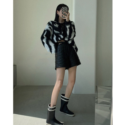 Shorts de Cuero Sueltos para Otoño e Invierno - Estilo Casual y Moderno - Image 13