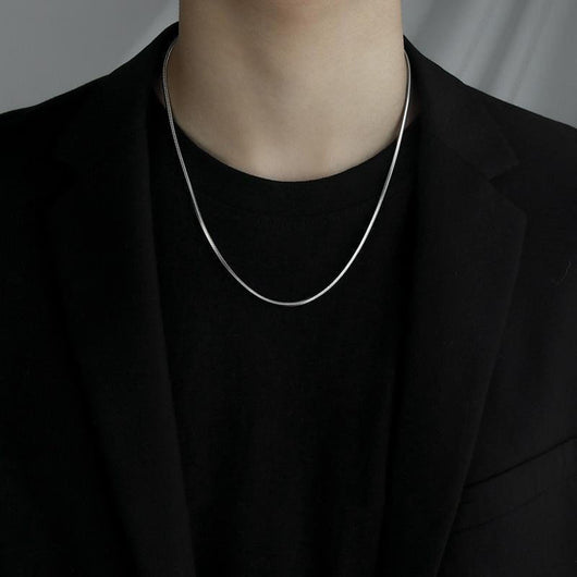 Collar de Acero Titanio para Hombre - Diseño Minimalista Que No Se Desvanece - Image 6