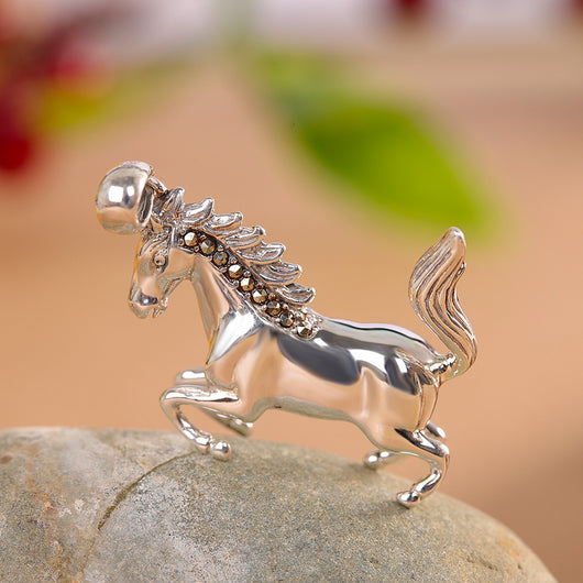 Colgante del Caballo del Zodiaco con Acabado Envejecido - Image 3