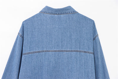 Camisa de Mezclilla con Lazo Decorativo en el Escote - Image 21