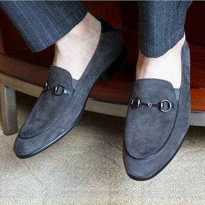 Zapatos Mocasín de Ante con Hebilla Horsebit para Hombre - Image 13