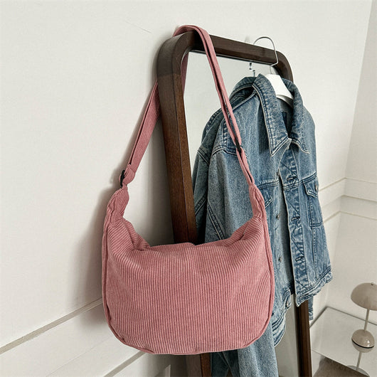 Bolso de Hombro Acolchado Tipo Dumpling para Mujer - Image 3
