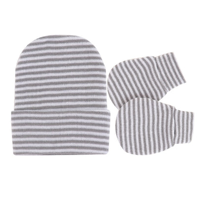 Set de Gorro Tejido y Manoplas Antiarañazos para Recién Nacido - Image 3