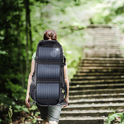 Mochila de Senderismo 68L Impermeable con Carga Solar - Image 10