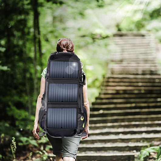 Mochila de Senderismo 68L Impermeable con Carga Solar - Image 10