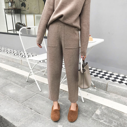 Conjunto Elegante de Suéter y Pantalón Tejido Slim Fit - Image 6