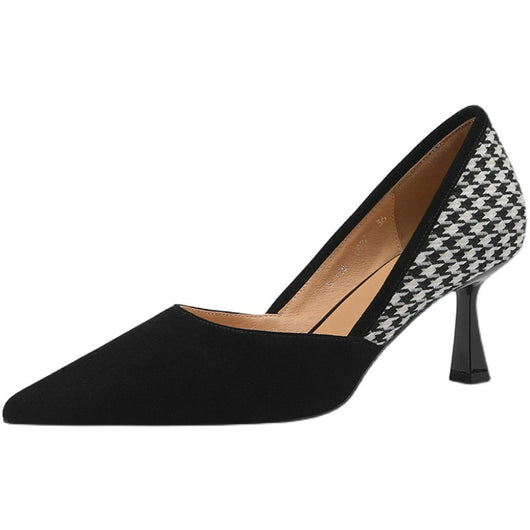 Zapato Francés de Tacón Bajo y Punta Cerrada - Image 9