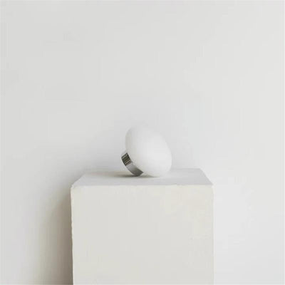 Lámpara de Pared Minimalista Blanca en Vidrio Estilo Hongo - Image 3