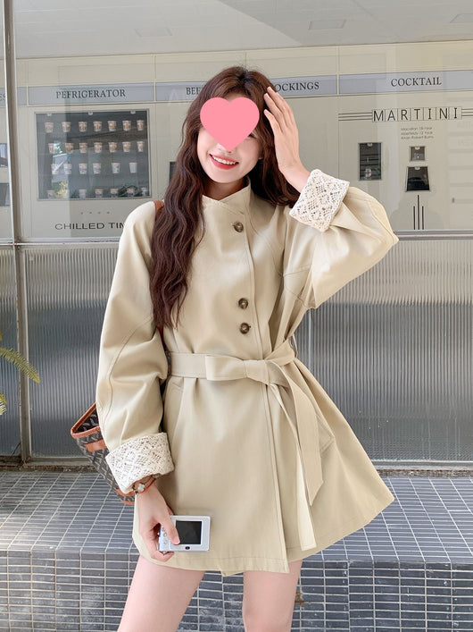 Cortavientos Khaki Cuello Mao para Mujer - Estilo Británico Otoño - Image 3
