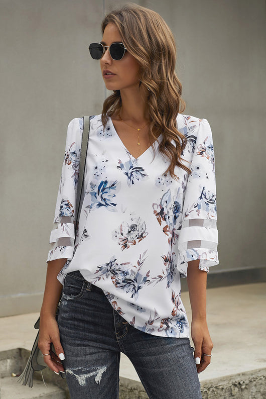 Blusa Escote V con Mangas Acampanadas Tres Cuartos - Image 17