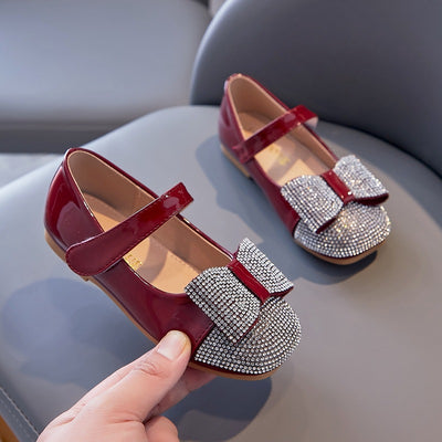 Zapatos Planos para Niñas con Moño de Strass y Cuero Charolado - Image 8