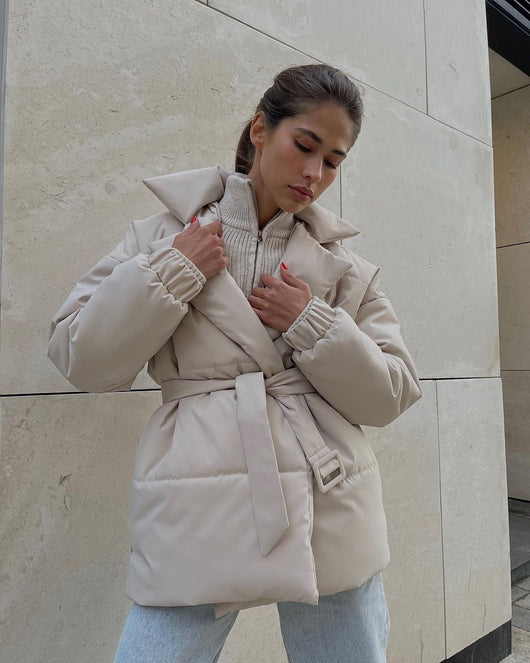 Abrigo de Invierno Entallado para Mujer - Diseño Clásico con Solapa y Cintura Marcada - Image 13