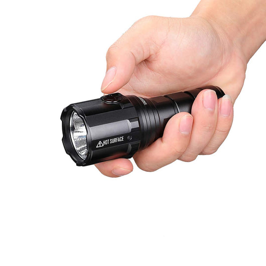 Linterna LED Recargable R30C de Alto Rendimiento con Batería Litio 21700 - Image 2