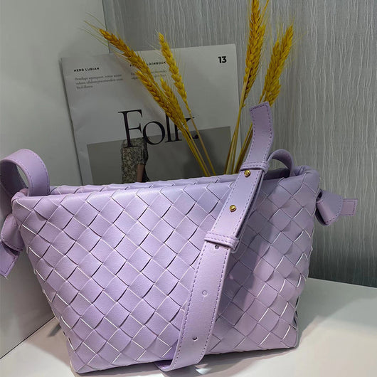 Bolso Mensajero Tejido de Cuero con Gran Capacidad para Mujer - Image 7