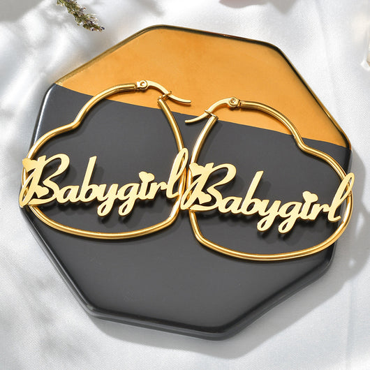 Aretes Personalizados de Corazón Melocotón con Iniciales en Alfabeto Inglés - Image 4