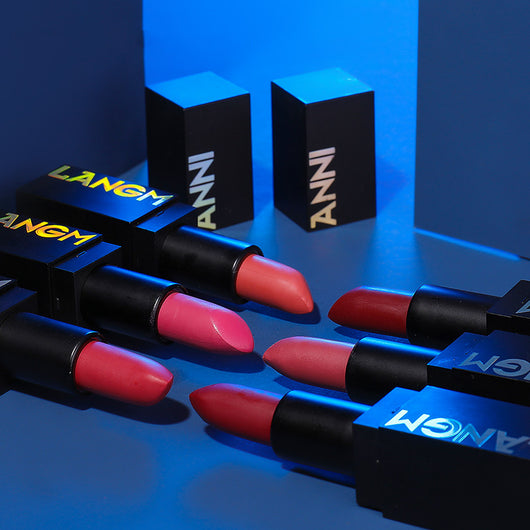 Glaseado Labial Bicolor con Barra Plateada Doble Efecto Mate