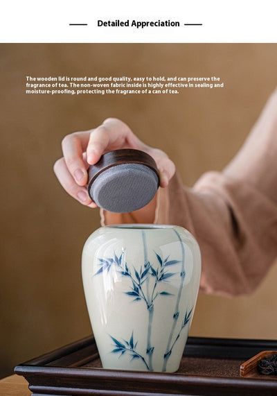 Frasco de Té Grande de Bambú Pintado a Mano con Detalles en Gris y Madera - Image 8