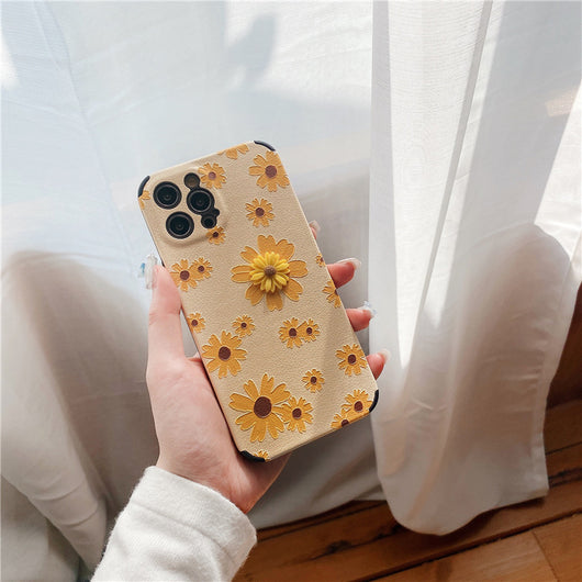 Funda Suave de Piel de Cordero con Textura Margarita 3D y Perforaciones de Silicona - Image 2