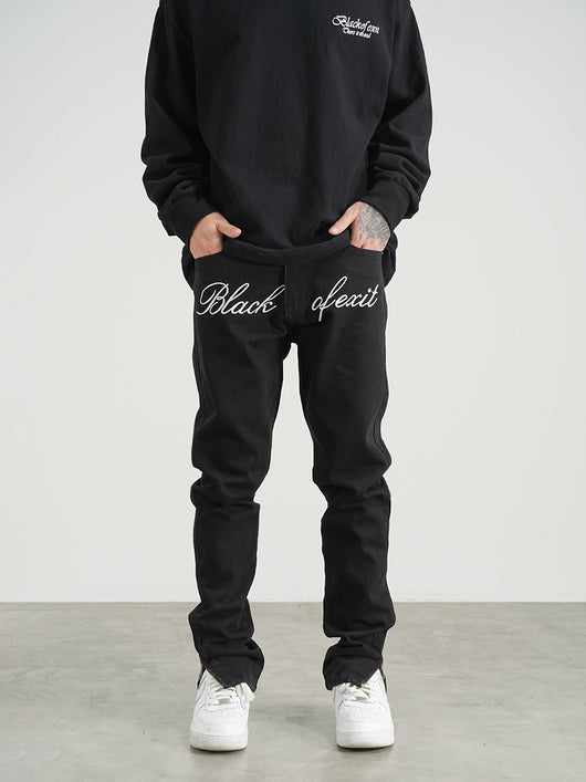 Jeans Retro con Bordados Trendy y Cortes Laterales - Image 11
