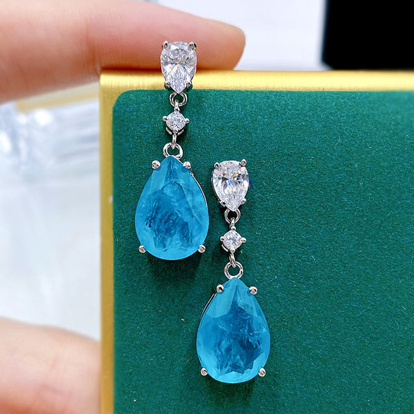 Aretes de Plata con Paraiba Sintético en Forma de Gota de Agua