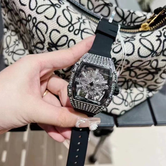 Reloj de Lujo para Mujer con Diamantes Hueco y Correa de Silicona - Image 3