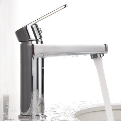 Grifo de Baño Cuadrado en Cobre con Control de Agua Caliente y Fría - Image 3