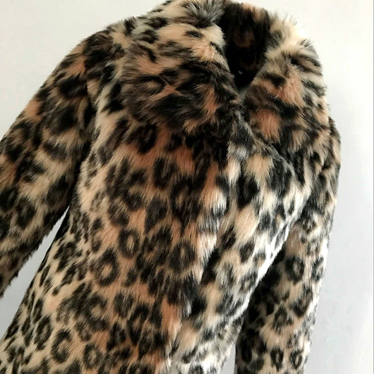 Abrigo de Piel de Leopardo Estilo Europeo y Americano con Solapa - Image 4