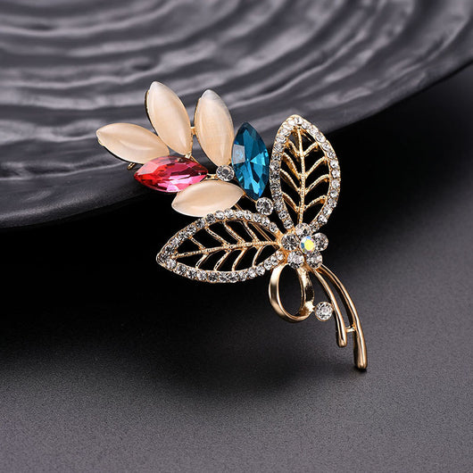 Broche de Aleación con Diamante Hueco y Hoja - Image 11